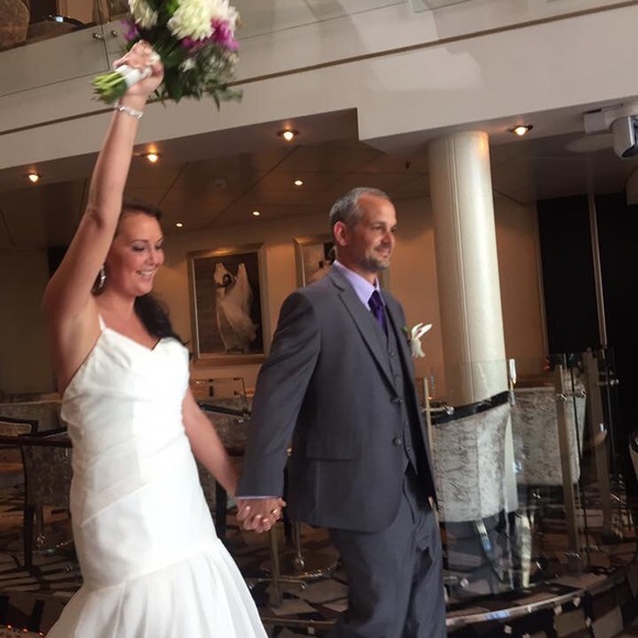 Meet your Posher, Amy - Picture 5 of 5